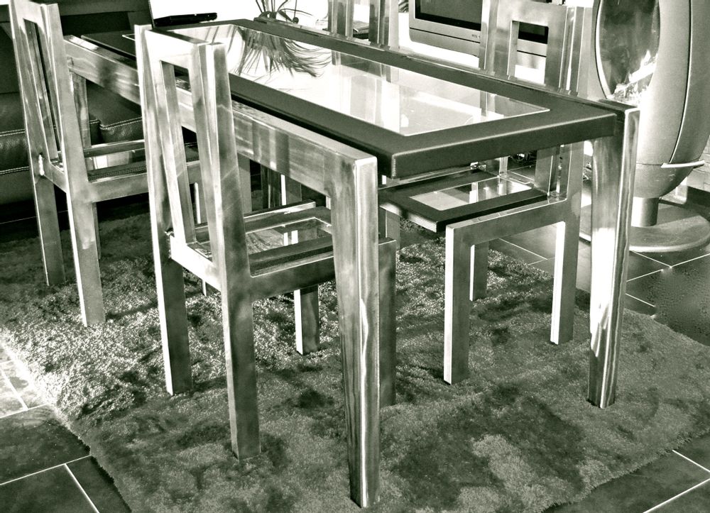 Tables Salle à Manger - Table Reflet/Feuilletée/ Bureau ETRETAT - GEFL DESIGN PARIS BY GERALD FLEURY