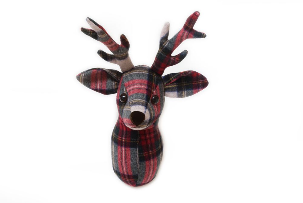 Other wall decoration - Plaid Stag Trophy Head - DORA DESIGNS