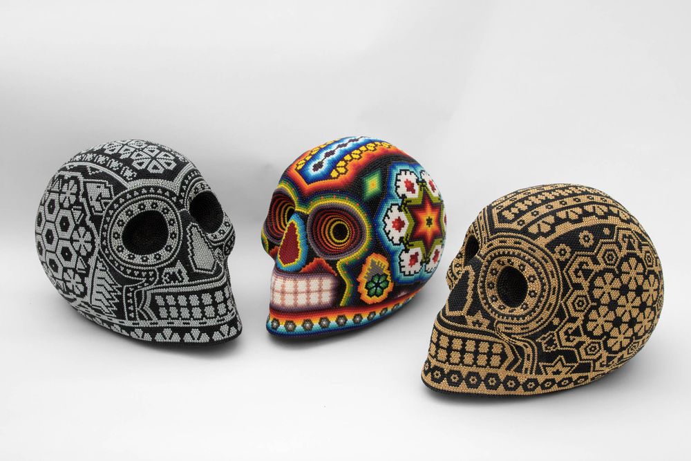 Pièces uniques - Calavera Huichola : tête de mort mexicaine - P.I. PROJECT