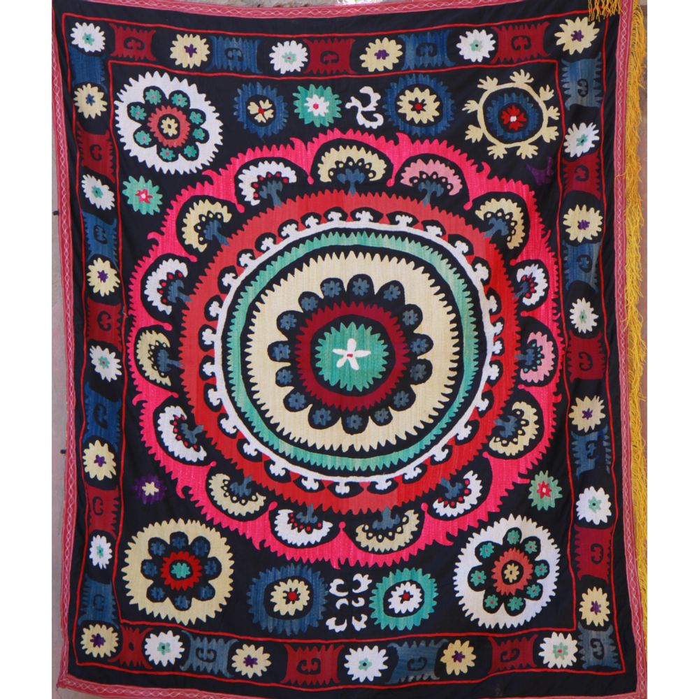 Decorative wall frescoes - Unique Suzani textile  - CHUK PALU