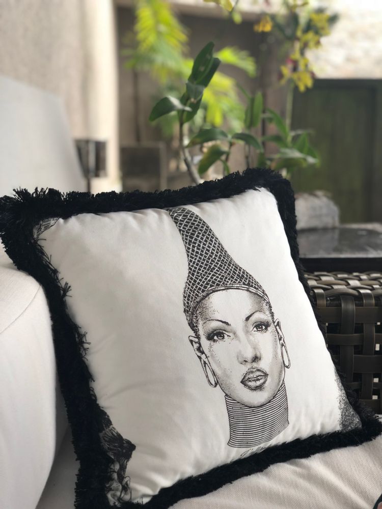 Cushions - UPHOLSTERY FABRICS - CUSHIONS - WALLPAPER - YAËL & VALÉRIE