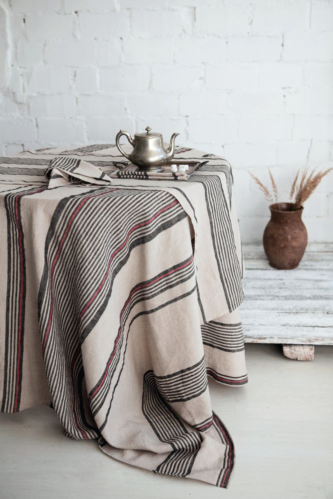 Table cloths - Linen tablecloths - A GRUPE LE LIN DE LITUANIE