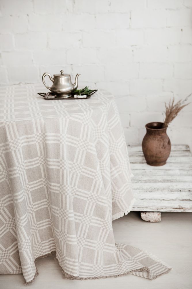 Table cloths - Linen tablecloths - A GRUPE LE LIN DE LITUANIE
