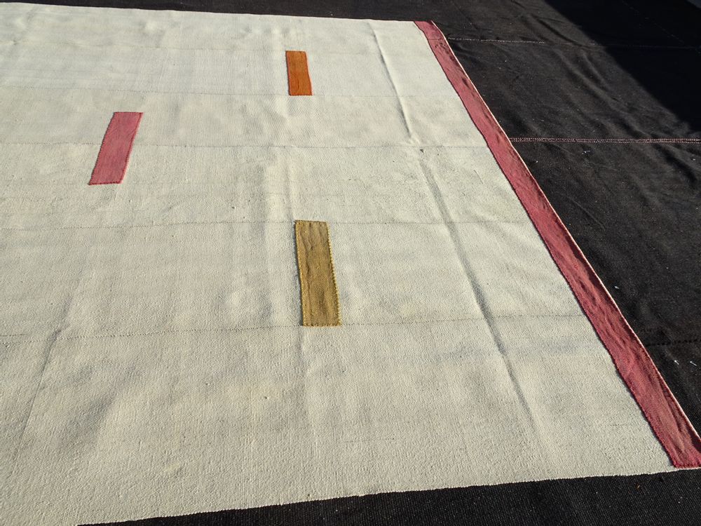 Homewear - Modern Cream Kilim Rug - AKM WOVEN KILIM