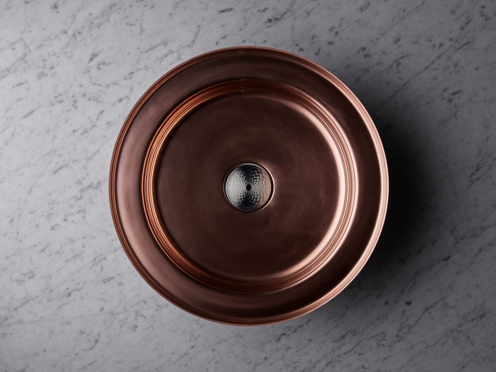 Spas - NARCIS round shiny copper/ stainless steel plug guilloche - BASSINES