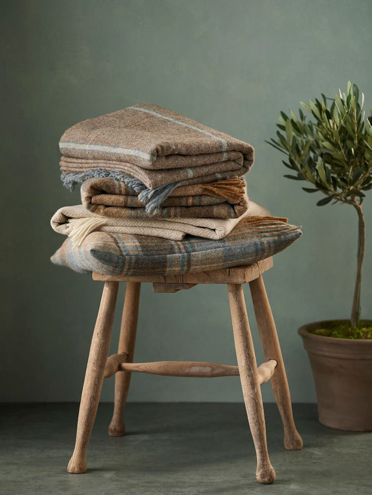 Throw blankets - New Country Collection Throws - BRONTE BY MOON