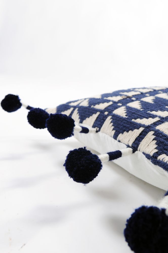 Fabric cushions - 356 INUK CUSHION - BAOBAB