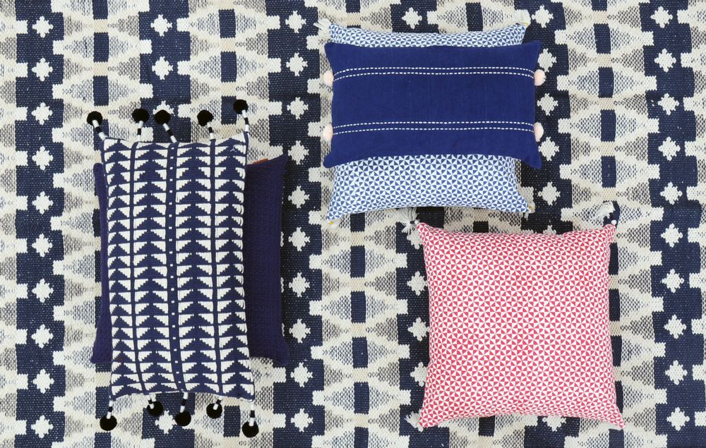 Fabric cushions - 356 INUK CUSHION - BAOBAB
