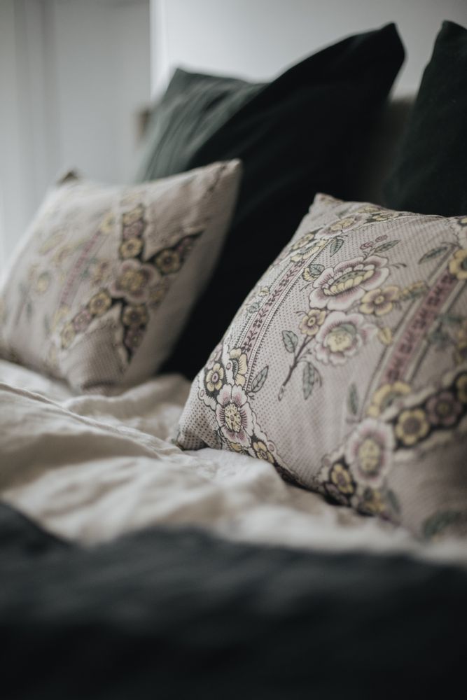 Coussins textile - Housse de coussin - ANTOINETTE POISSON