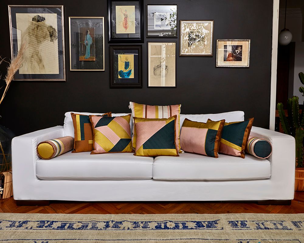 Fabric cushions - Silky Welcoming - Cushions & More - KUTNİA