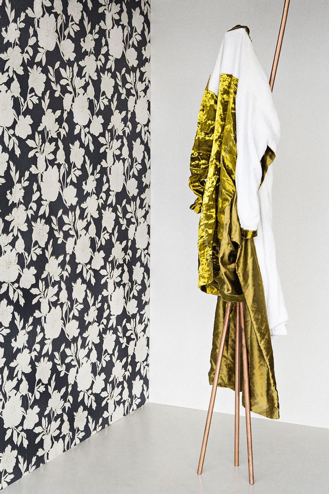 Wallpaper - Tenue de Ville - SPICE - wallpaper - TENUE DE VILLE