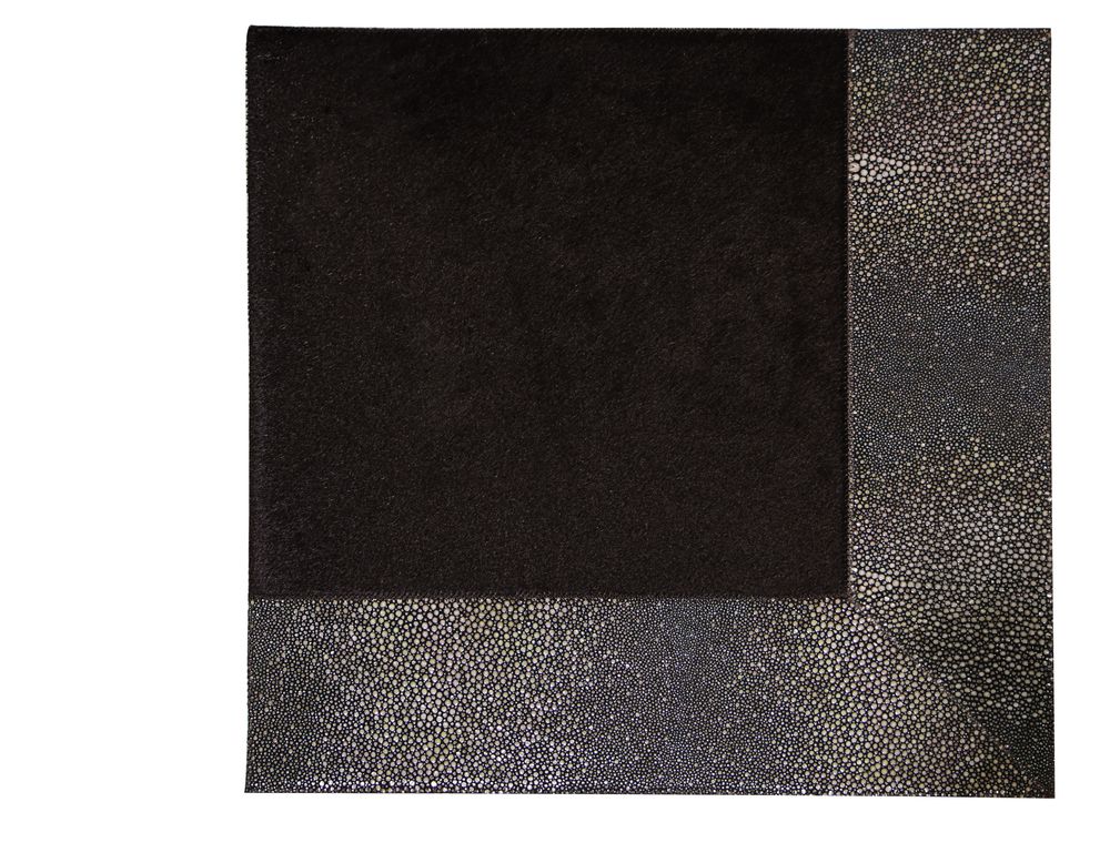 Autres tapis - Stingray Embossed with Cowhide Expresso - KOKET