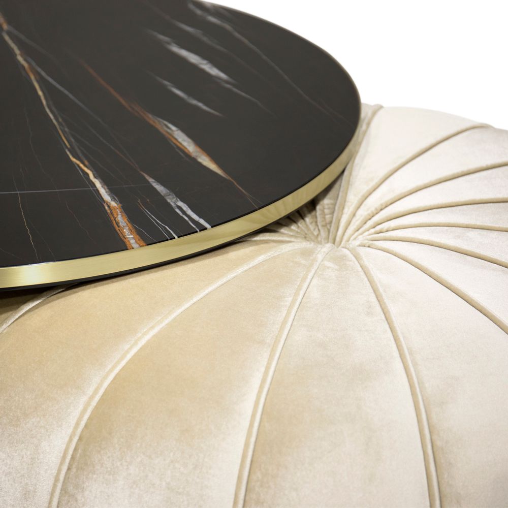 Tables basses - Embrace Cocktail Table Ottoman - KOKET