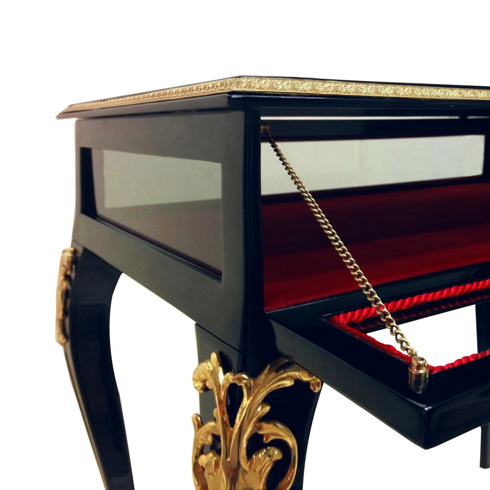 Tables de nuit - Cabriole Nightstand - KOKET