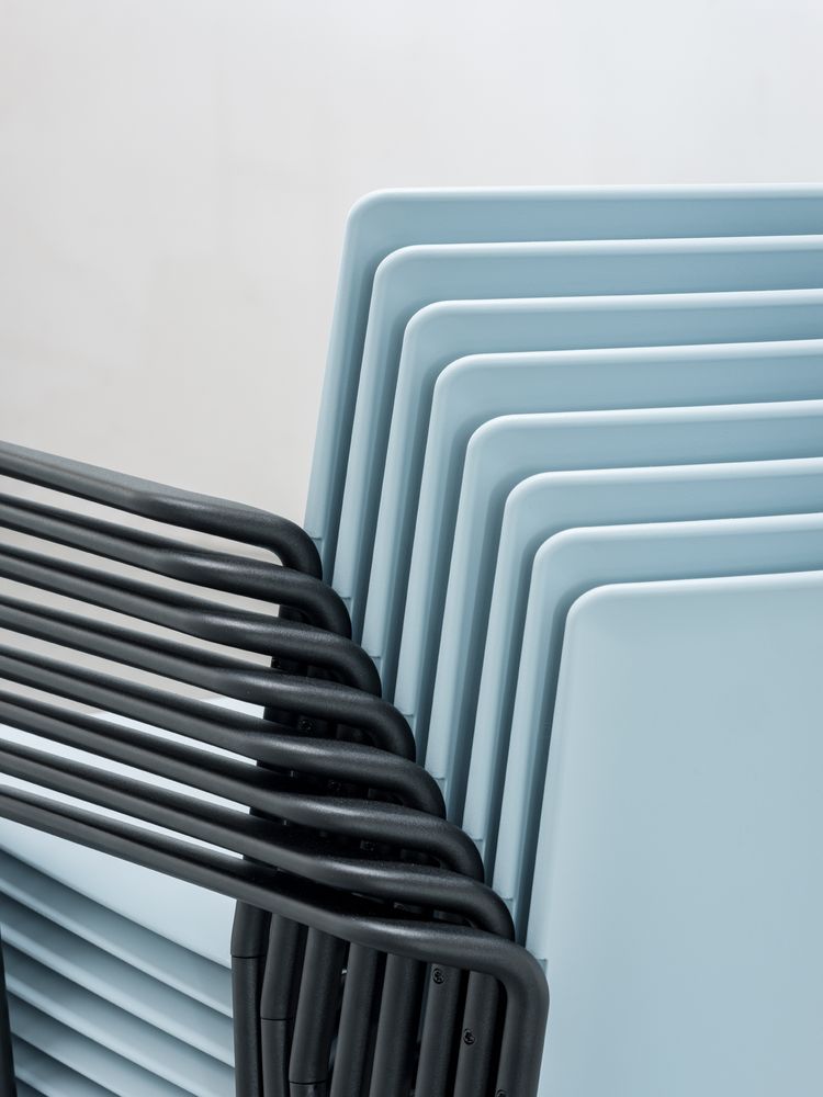 Chaises - Chaise Ema 4L avec accoudoirs - ENEA