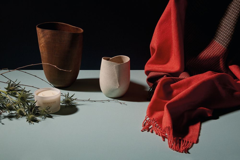Unique pieces - John Hanly & Co. (throw),  Alan Meredith Studio (sculptural vessels) - CRAFTING EUROPE PROJECT