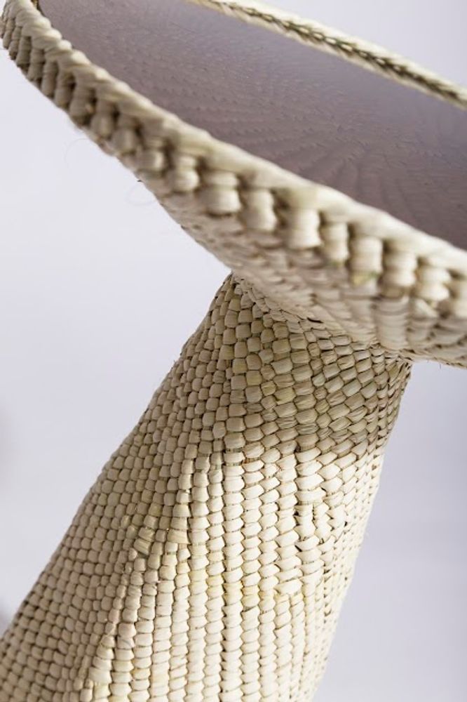 Dining Tables - Mesita side table  - 85°