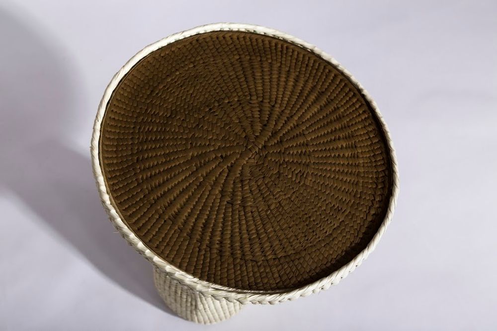 Dining Tables - Mesita side table  - 85°