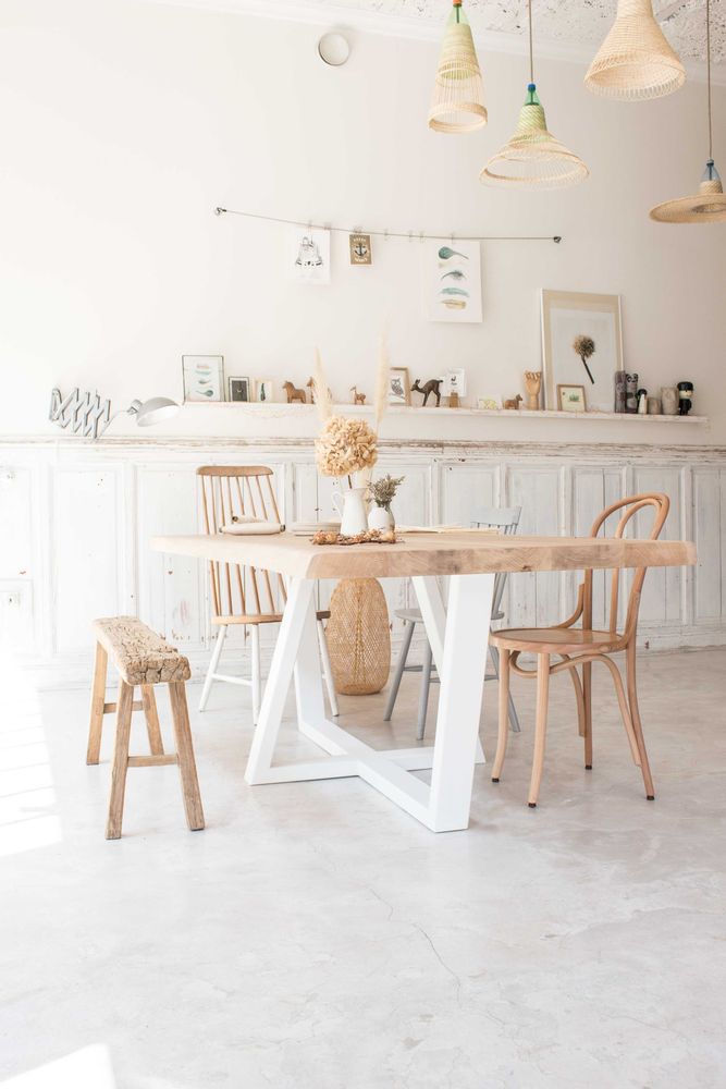 Tables Salle à Manger - Table CLÉOPÂTRE en chêne live edge - pieds thermolaqués blancs - FOR ME LAB