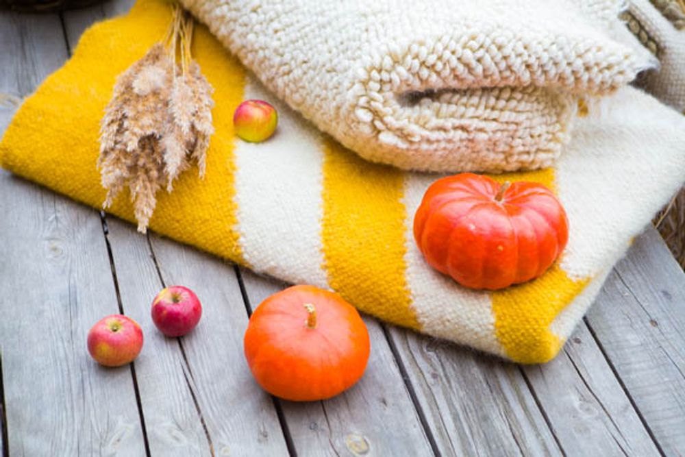 Outdoor floor coverings - sheepskin rug - HYGGE DESIGN