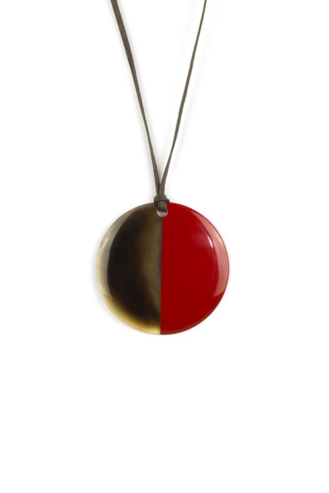 Bijoux - Pendants in horn and lacquer - L INDOCHINEUR X RIVÊT