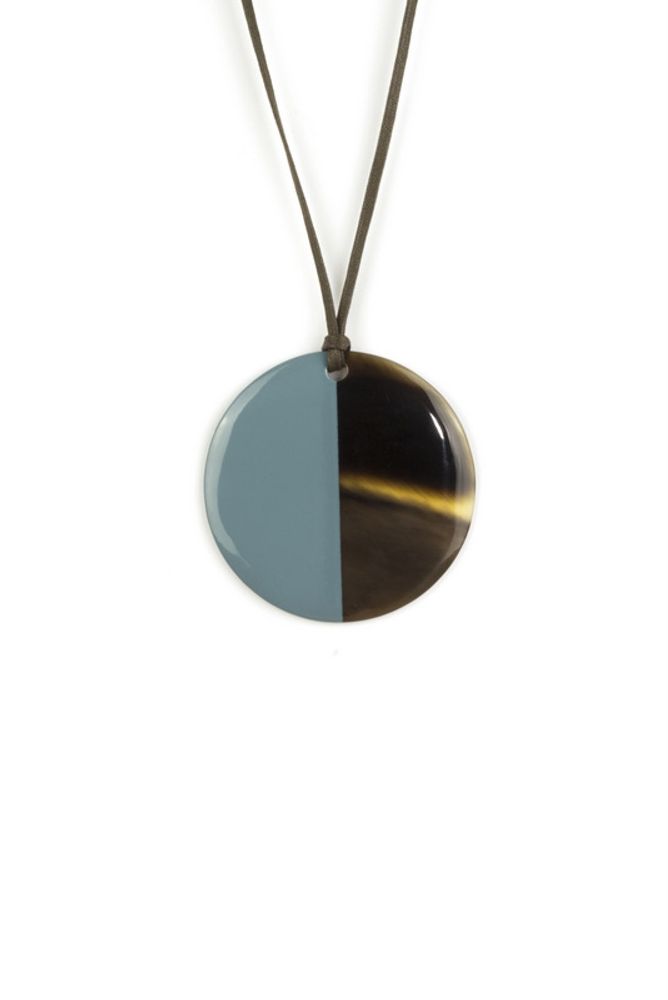 Bijoux - Pendants in horn and lacquer - L INDOCHINEUR X RIVÊT