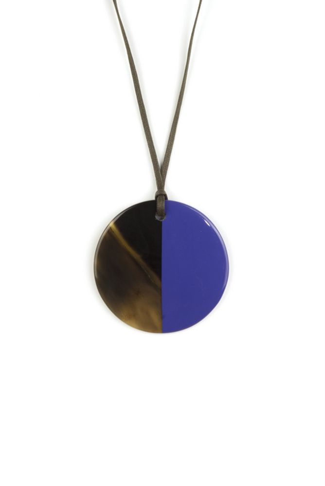 Bijoux - Pendants in horn and lacquer - L INDOCHINEUR X RIVÊT