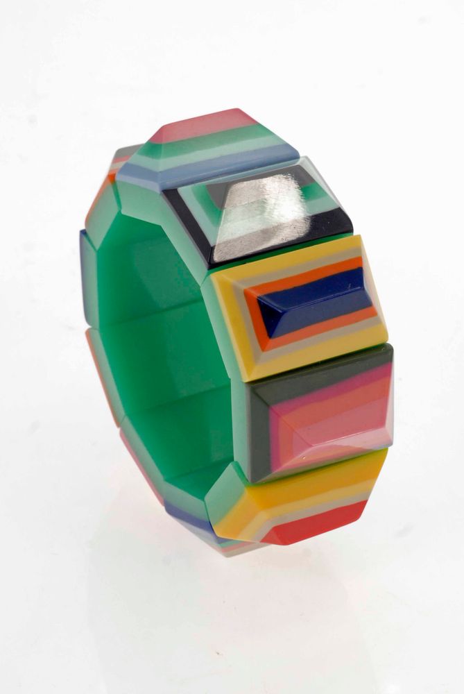 Jewelry - Resin bracelet - MERVEILLES DU MONDE