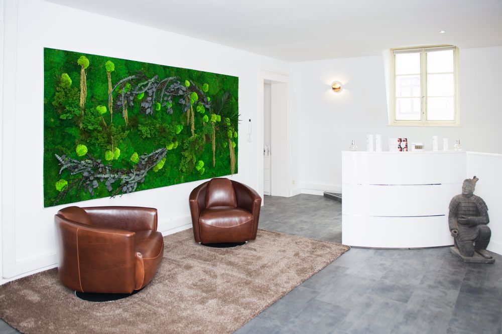 Office design and planning - Preserved Green Wall - Forest - GREEN MOOD