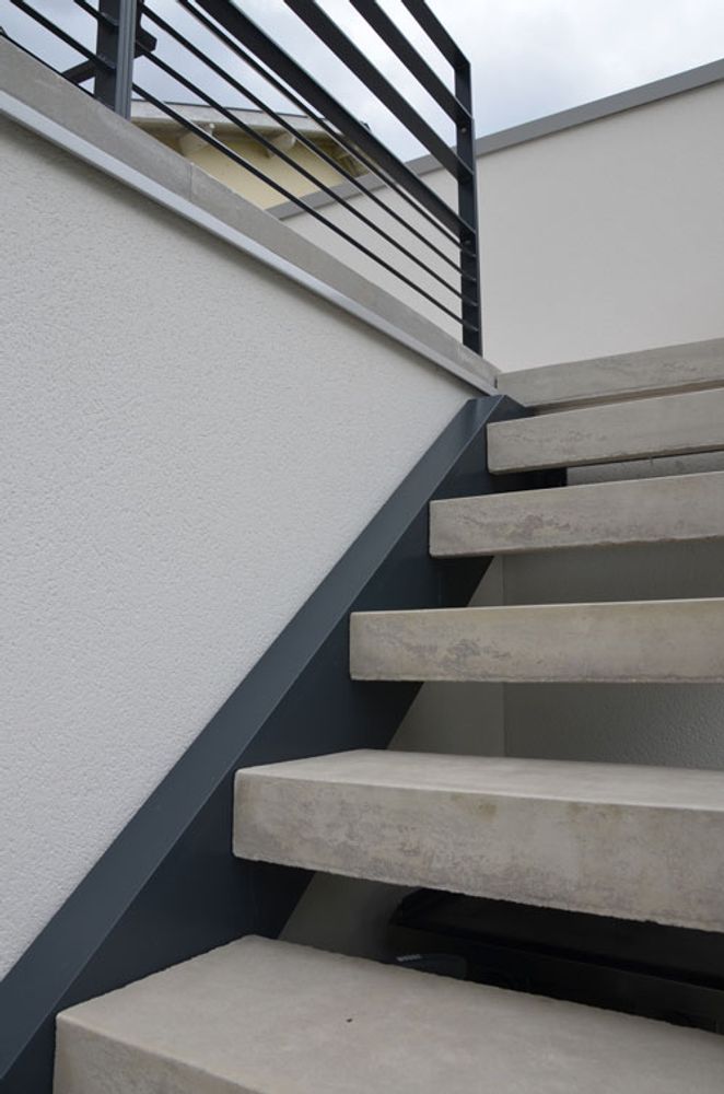 Staircases - On demand stairs and steps - ROUVIERE COLLECTION