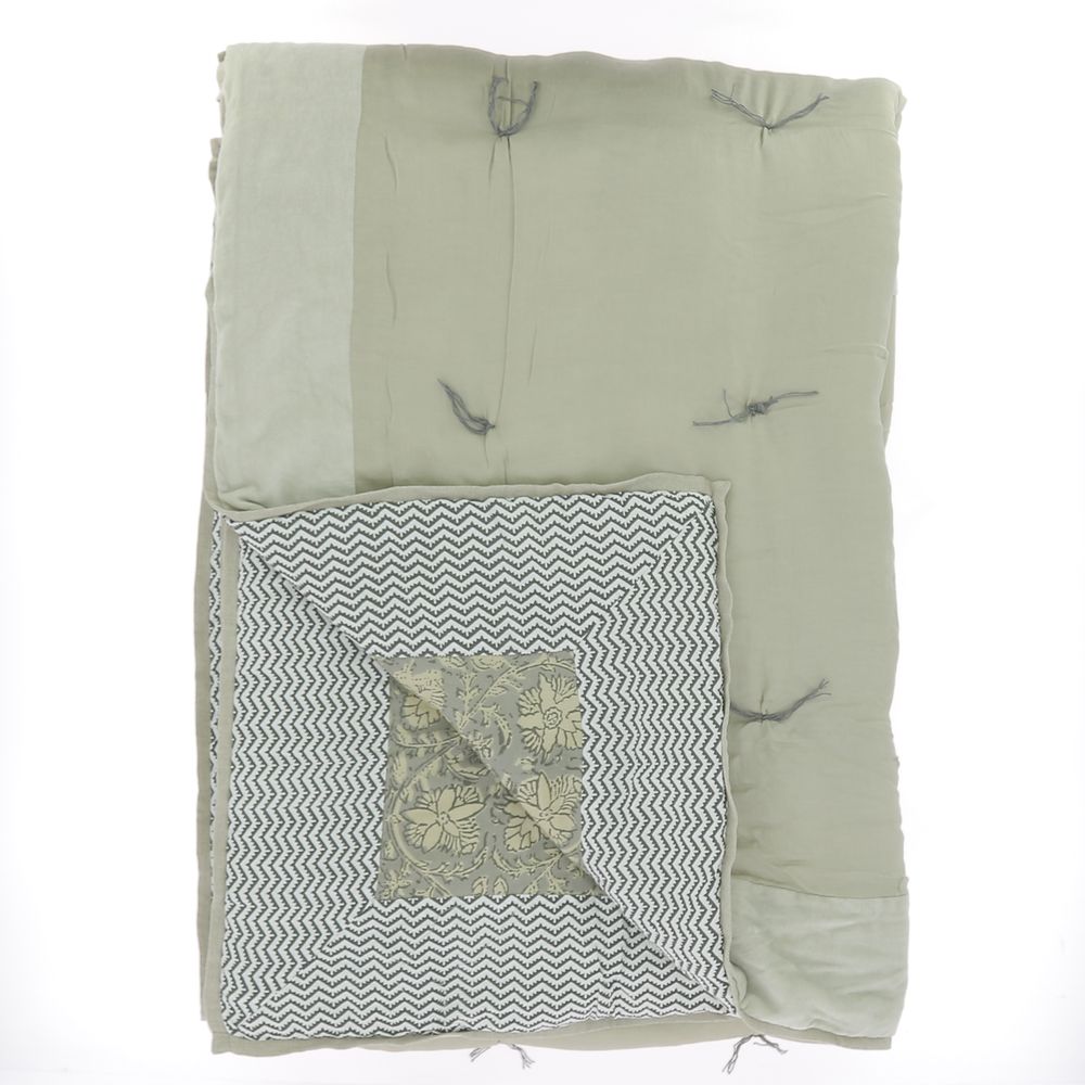 Throw blankets - Quilt and Sofa Cover SOIE - EN FIL D'INDIENNE...