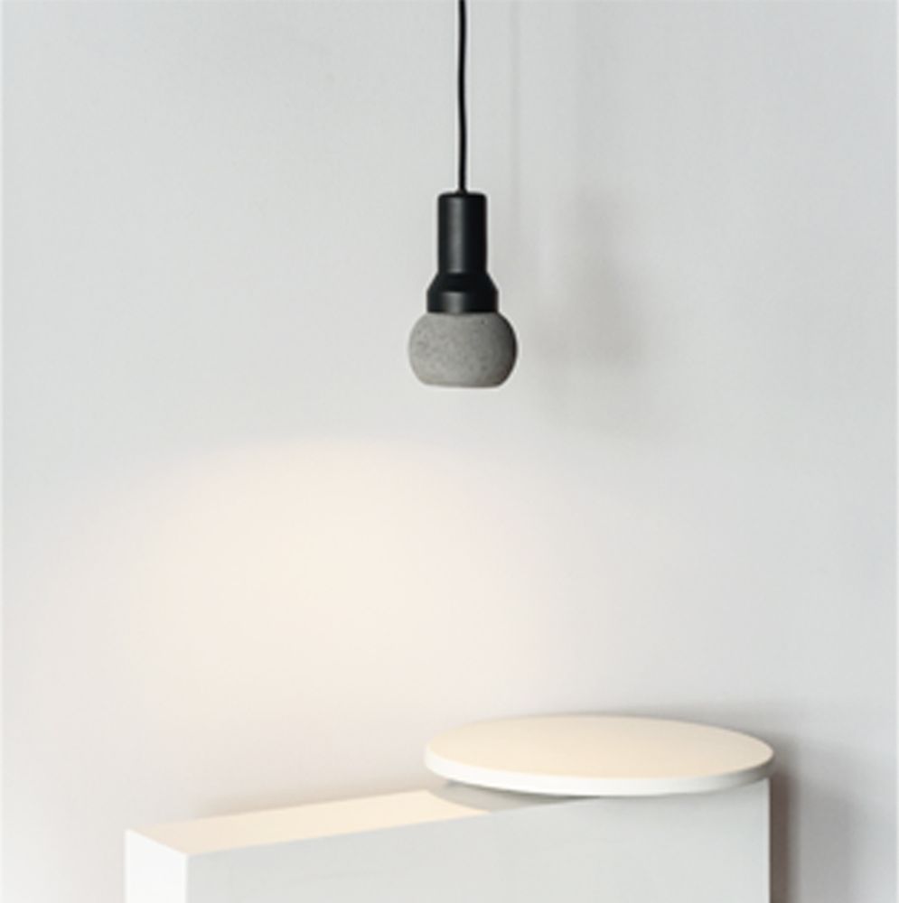 Design objects - CL10 pendant spotlight - ALENTES