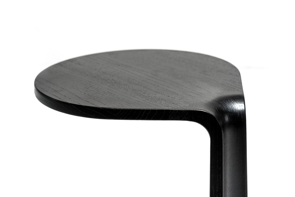 Night tables - Primum Oval Side Table - MS&WOOD