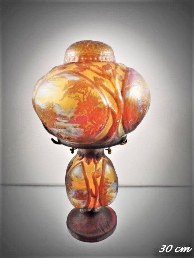 Lampes de table - Lampes en verre gravé, style Gallé, Art Nouveau, verre gravé multicouches - TIEF