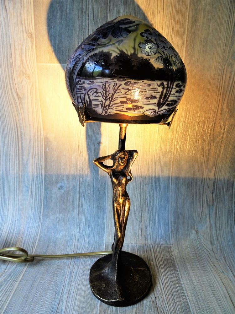 Lampes de table - Lampes en verre gravé, style Gallé, Art Nouveau, verre gravé multicouches - TIEF