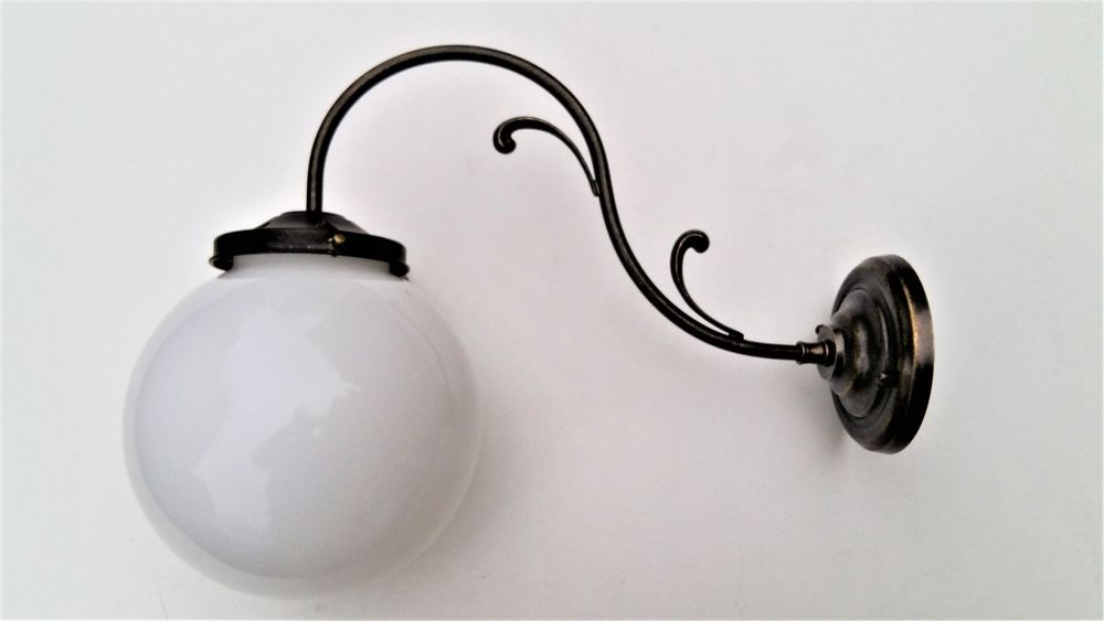 Wall lamps - Wall lamps and chandeliers for hotels restaurants bars - TIEF