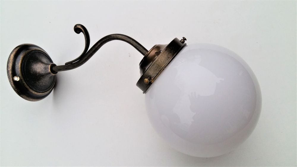 Wall lamps - Wall lamps and chandeliers for hotels restaurants bars - TIEF