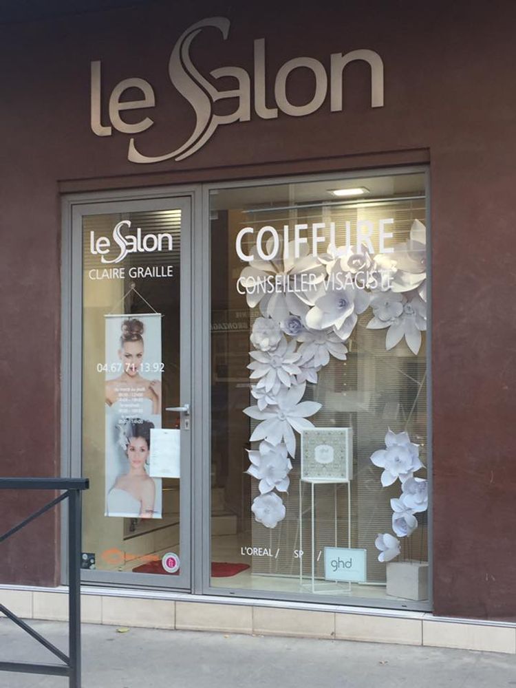 Floral decoration - Eye Catcher - ALEX HACKETT