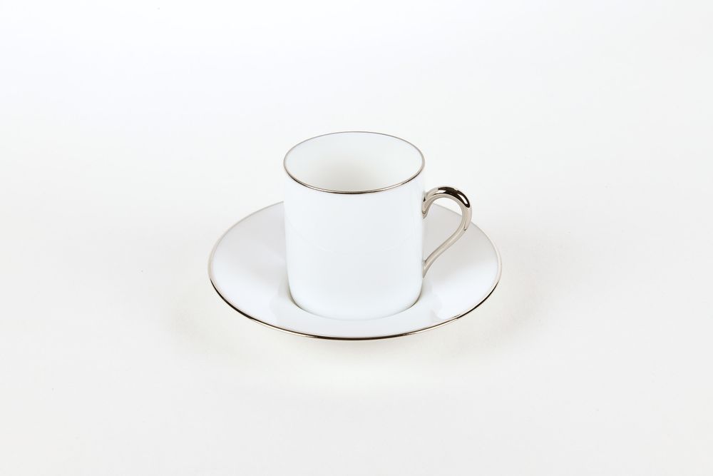 Mugs - The brilliant platinum ELEGANCE tea cup & saucer - ALAIN BABULE