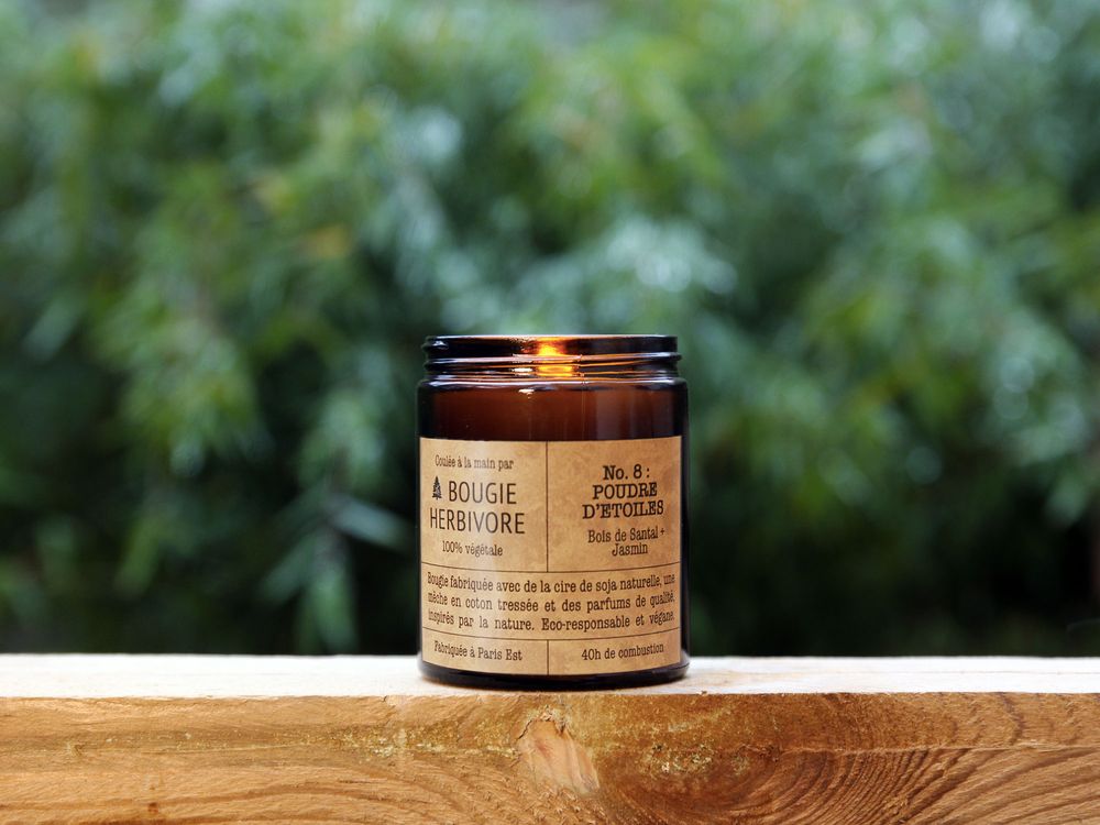 Candles - No. 8 : POUDRE D'ETOILES - Sandalwood + Jasmine - Medium - LA BOUGIE HERBIVORE