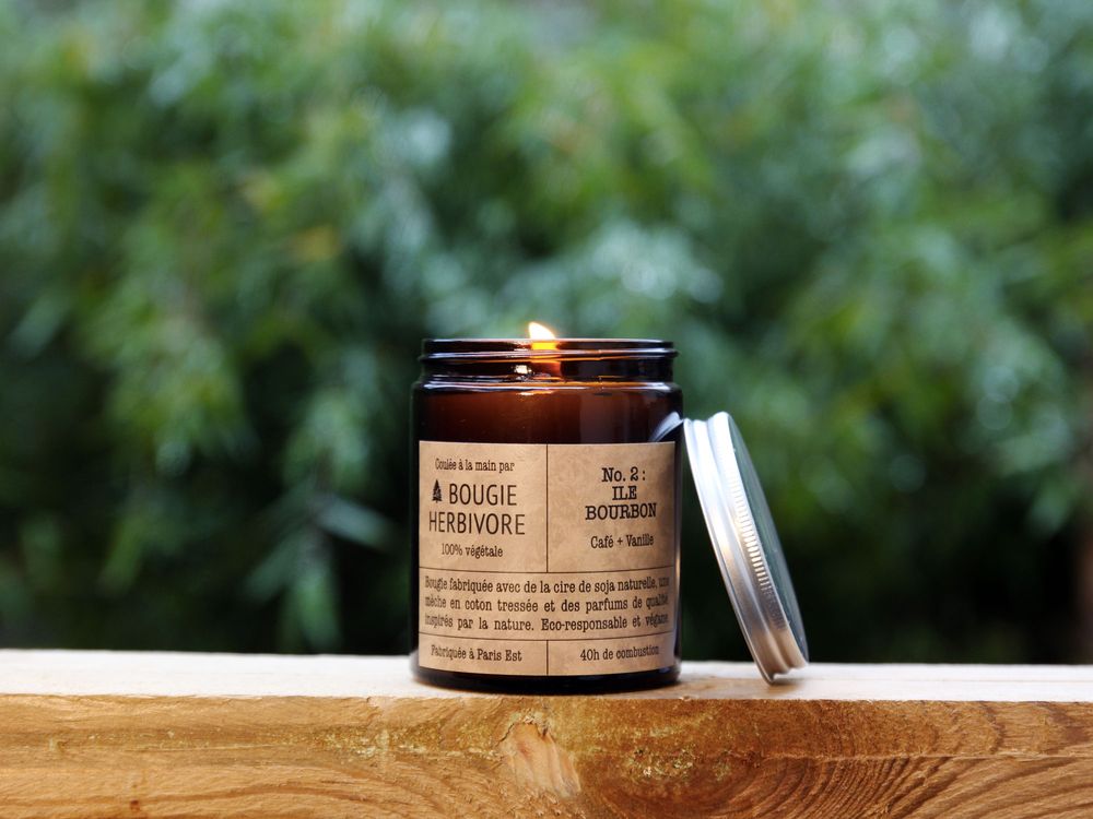 Objets de décoration - Bougie No. 1 : 140g - FORET DU LIBAN - Cèdre + Bergamote - LA BOUGIE HERBIVORE