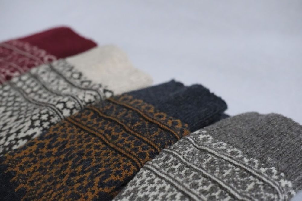 Chaussettes - CHAUSSETTES JACQUARD EN LAINE - NISHIGUCHI KUTSUSHITA