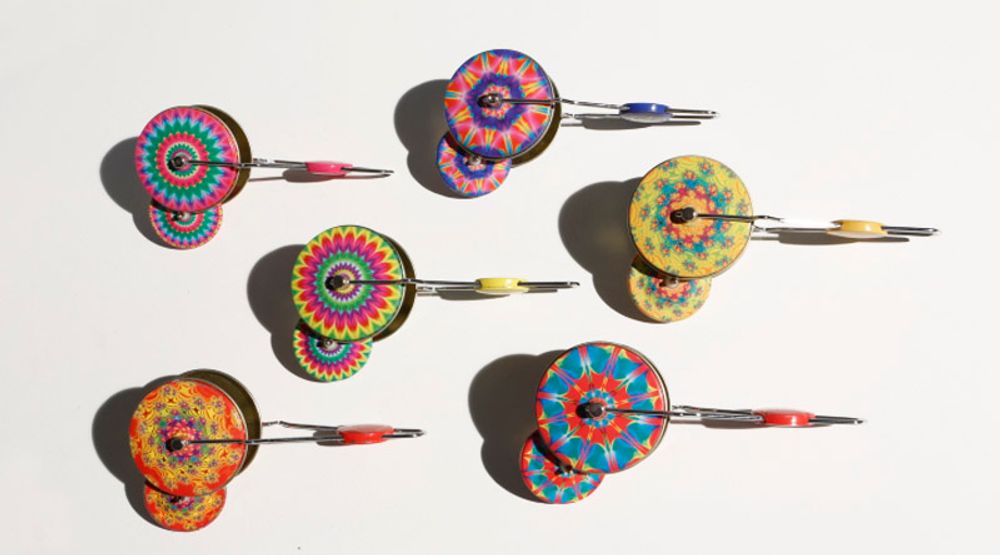 Children's arts and crafts - JIPPI, magnetic spinning top, 6 different colours - BLECHFABRIK