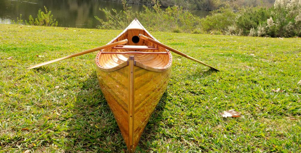 Equipements espace extérieur - Canoë avec côtes arc incurvé 12 pieds - OLD MODERN HANDICRAFTS JSC