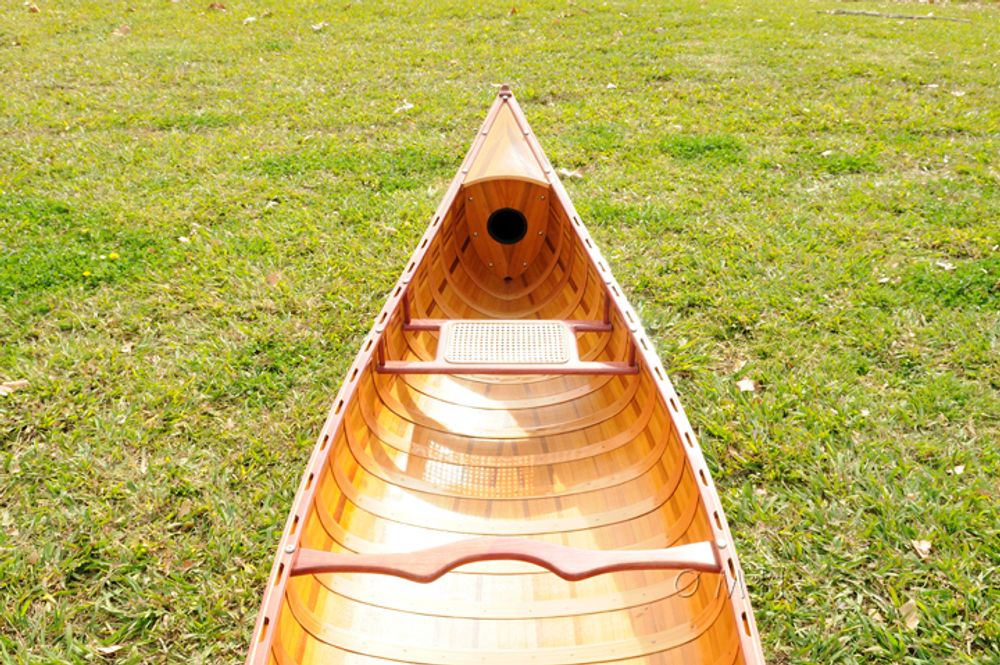 Equipements espace extérieur - Canoë avec côtes arc incurvé 12 pieds - OLD MODERN HANDICRAFTS JSC