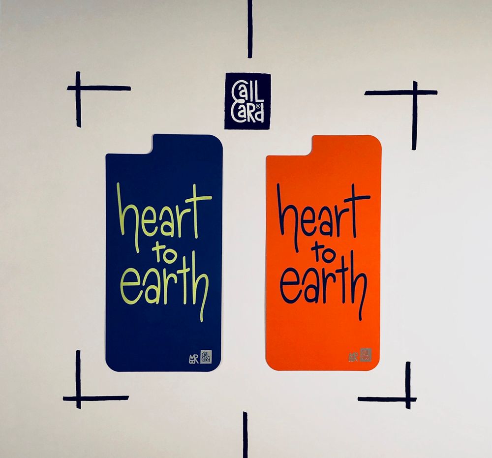 Apparel - HEART-TO-GROUND PHONE CASE - CALL CARD®