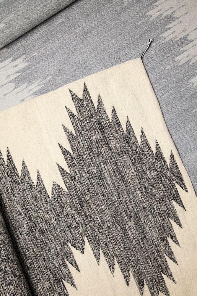 Other caperts - OAXACA RUG, Black - COUTUME