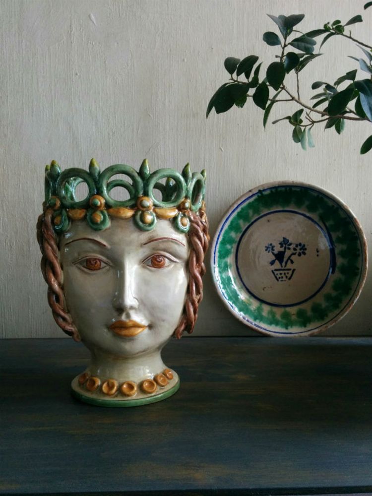 Vases - Federician Queen Vase - AGATA TREASURES