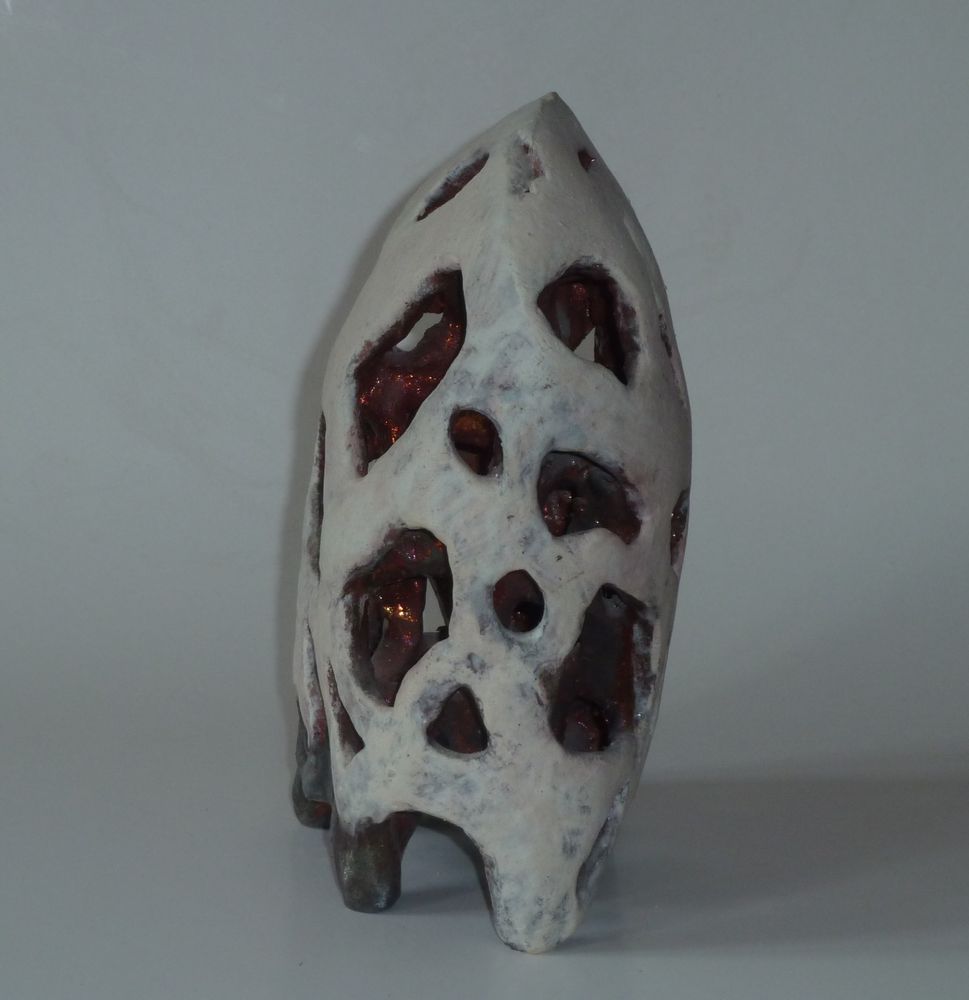 Ceramic - "Lacy stele" - ELISABETH BOURGET
