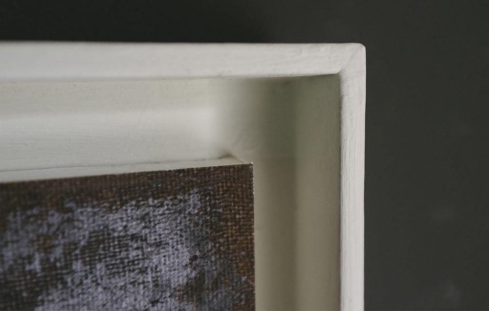 Frames - ELLIS ISLAND - ELUSIO